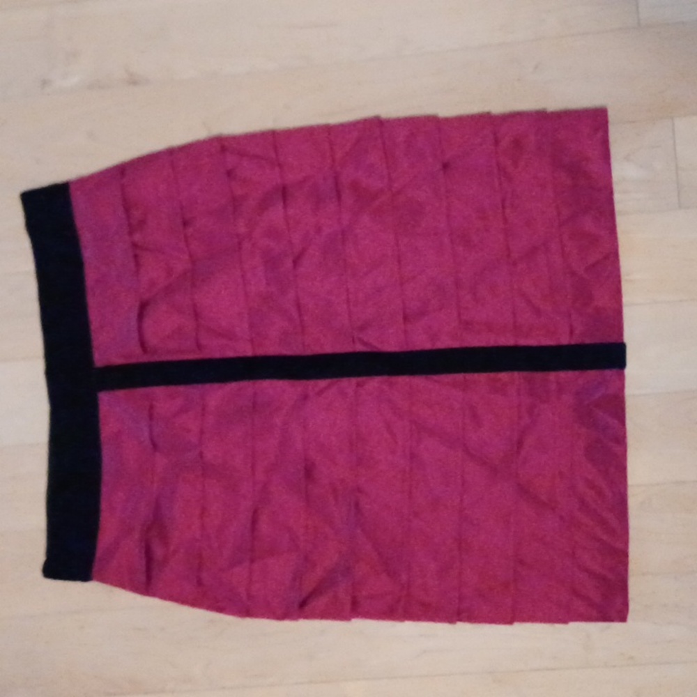 Robert Rodriguez Red and Black Tiered Midi Skirt